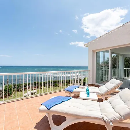 Beachfront Mijas: 4-bedroom Retreat With Private Pool