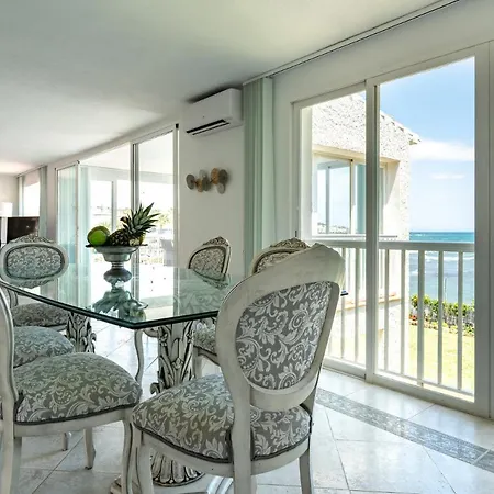 Villa Beachfront Mijas: 4-bedroom Retreat With Private Pool